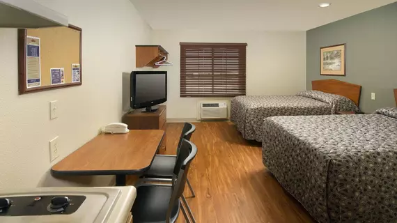 WoodSpring Suites Wichita North | Kansas - Wichita (ve civarı) - Viçita