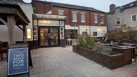 The Goddard Arms | Wiltshire (kontluk) - Swindon