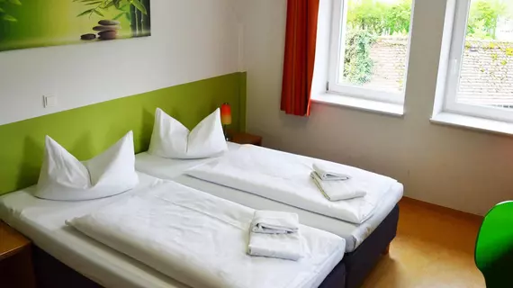 Ecoinn | Baden-Wuerttemberg - Rems-Murr-Kreis - Stuttgart (ve civarı) - Esslingen - Innenstadt