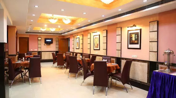 Fab Conclave Inn Nehru Place | Batı Delhi - Ulusal Eyalet Başkenti Delhi - Delhi (ve civarı) - Yeni Delhi