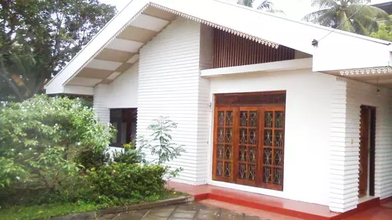 Mazz Homestay | Gampaha Bölgesi - Negombo