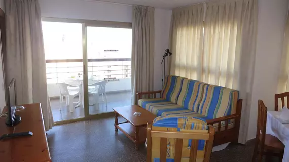 Apartamentos Acuarium II | Valencia Bölgesi - Alicante (vilayet) - Marina Baja - Benidorm