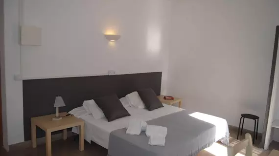 Low Cost CH - Adults Only | Balearic Adaları - Mayorka Adası - Palma de Mallorca - El Arenal