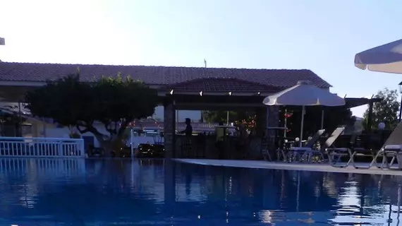 Yota Beach | Ege Adaları - Rodos Bölgesel Birimi - Rodos