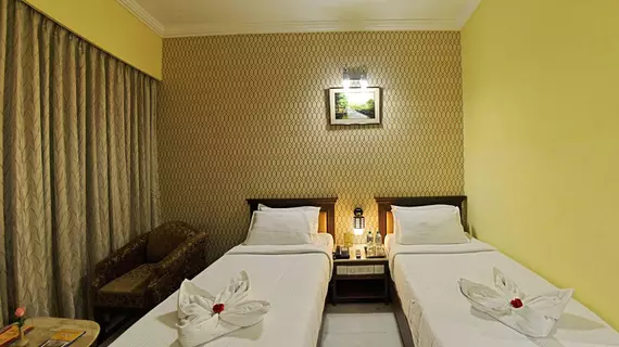 Raj Palace | Tamil Nadu - Tiruvallur - Chennai (ve civarı) - Chennai - T Nagar