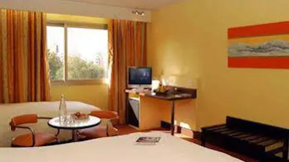 Hotel des Congrès | Auvergne-Rhone-Alpes - Rhone (bölge) - Lyon (ve çevresi) - Villeurbanne