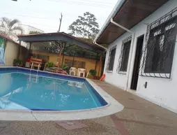 Leticias Guest House Hostel | Amazonas - Leticia