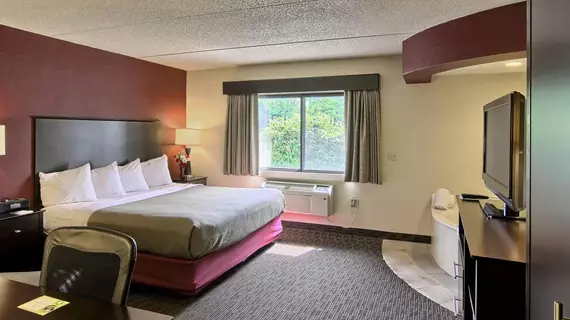 GrandStay and Suites of Traverse City | Michigan - Leelandau County - Traverse City (ve civarı) - Traverse City