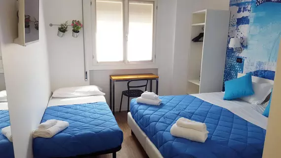 Lake Garda Hostel | Lombardy - Brescia (il) - Salo