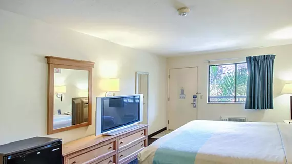 Motel 6 San Diego - Mission Valley | Kaliforniya - San Diego County - San Diego