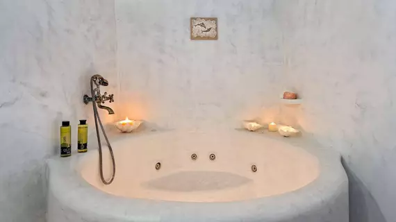 White Cave Private Villa | Ege Adaları - Santorini