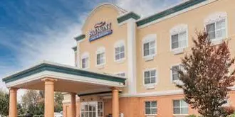 Baymont Inn & Suites - Madison