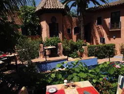 Hotel Amanhavis | Andalucia - Malaga İli - Benahavis