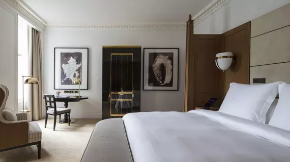 Four Seasons Hotel London At Ten Trinity Square | Londra (ve civarı) - Tower Hamlets - Tower Hill