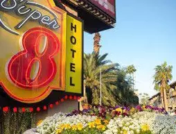 Super 8 - Las Vegas | Nevada - Clark County - Las Vegas (ve civarı) - Las Vegas