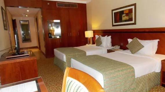 Ramee Royal Hotel | Dubai - Dubai