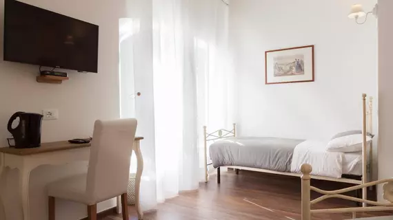 Donna Margherita Rome Suite & Rooms | Lazio - Roma (ve civarı) - Roma Kent Merkezi - Rione XVIII Castro Pretorio