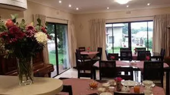 Villa Botanica Executive Guest House | Gauteng - City of Tshwane - Johannesburg (ve civarı) - Midrand