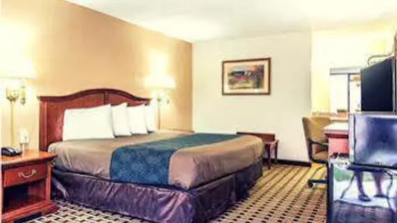 Econo Lodge Midtown | Georgia - Savannah (ve civarı) - Savana - Midtown