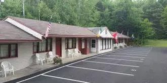 Luzerne Court Motel