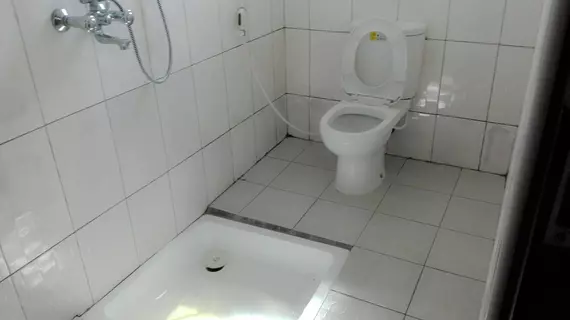 Naam Suite Motel Adults Only | Dar es Salaam - Ukonga