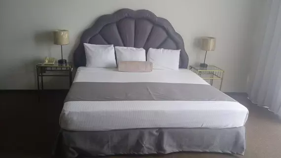 Hotel Suites Bernini | Jalisco - Guadalajara (ve civarı) - Guadalajara