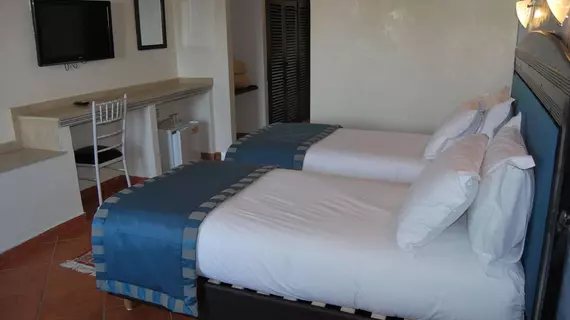 Hotel Al Khaima | Tangier (ve civarı) - Asilah - Asilah Plajı