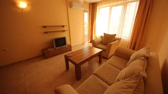 Menada Sea Regal Apartment | Burgaz - Sunny Beach