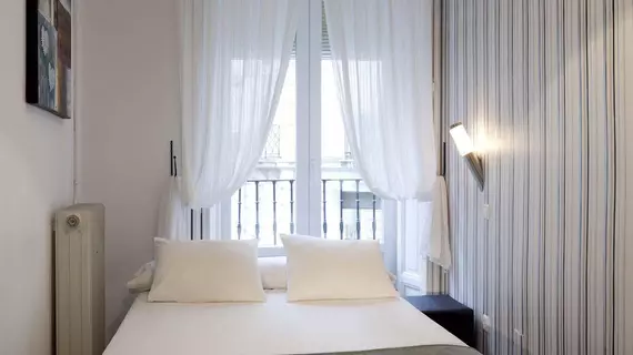 Hostal Gala Madrid | Madrid Özerk Topluluğu - Madrid (ve civarı) - Madrid