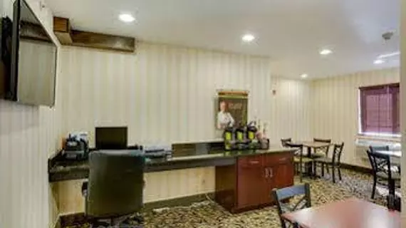 Cobblestone Inn and Suites | Wisconsin - Shawano (ve civarı) - Clintonville