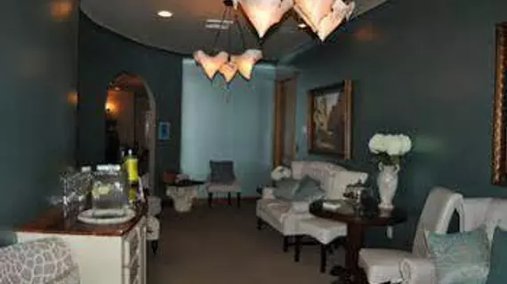 Carriage House Hotel | Louisiana - Lafayette (ve civarı) - Lafayette