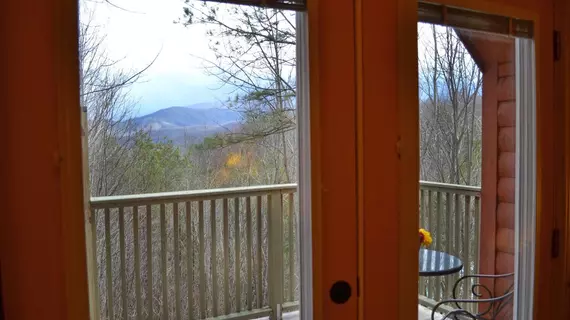 Honeymoon Hills Cabin Rentals | Tennessee - Gatlinburg - Pigeon Forge (ve civarı) - Gatlinburg