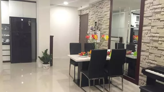 Sunny Tropical Apartment | Binh Duong (vilayet) - Ho Şi Min Şehri (ve civarı) - Ho Chi Minh City - Quận 1 - Bach Dang Nehir Kenarı