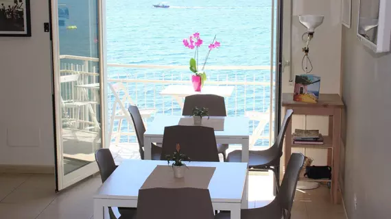 Nina B&B | Sicilya - Messina (vilayet) - Taormina Sahili - Giardini Naxos