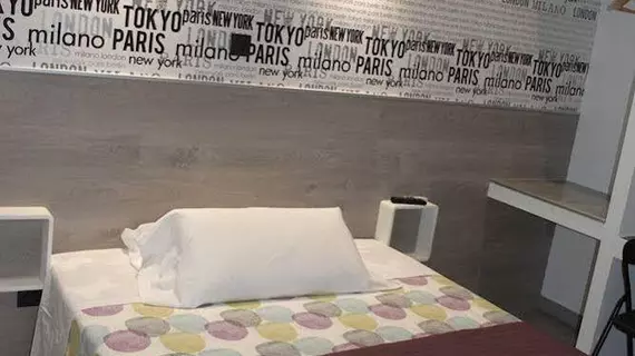 Fuencarral Rooms | Madrid Özerk Topluluğu - Madrid (ve civarı) - Chueca