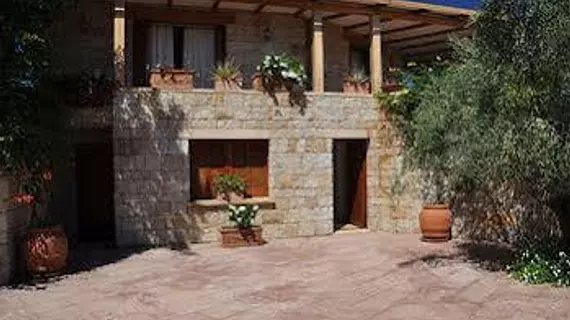 Villa Secure | Sardinya - Sassari - San Teodoro