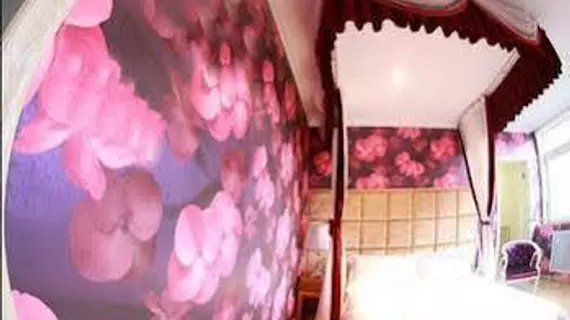 Yepu Night Theme Hotel- Dalian | Liaoning - Dalian - Xigang