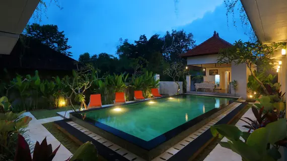 Avisara Villa | Bali - Nusa Dua - Mumbul