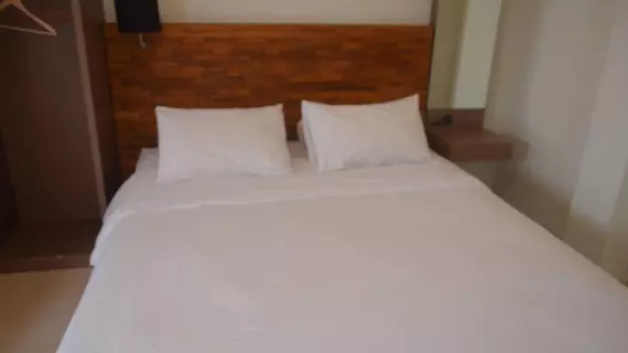 Hotel Mawar Asri | Yogyakarta Özel Bölgesi - Yogyakarta (ve civarı) - Yogyakarta - Kraton - Merkez Yogyakarta