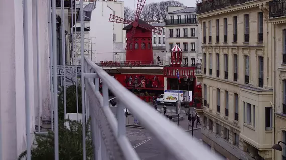 Moulin Plaza | Ile-de-France - Paris - Quartier Saint-Georges