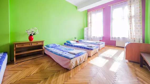 Hostel Tara | Küçük Polonya Voyvodalığı - Krakow (ve civarı) - Krakow - Stare Miasto