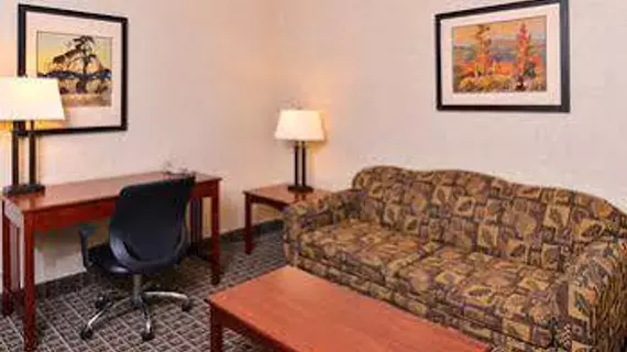 Holiday Inn Express Edmonton North | Alberta - Edmonton (ve civarı) - Edmonton - Kuzeydoğu Edmonton