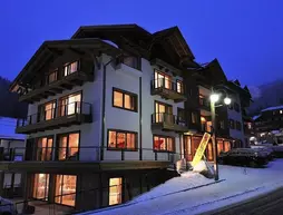 Chalet Laura Lodge Hotel | Trentino-Alto Adige - Trento İli - Madonna di Campiglio