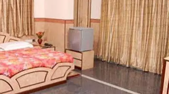 Hotel Suriya International | Tamil Nadu - Tiruvallur - Chennai (ve civarı) - Chennai - T Nagar