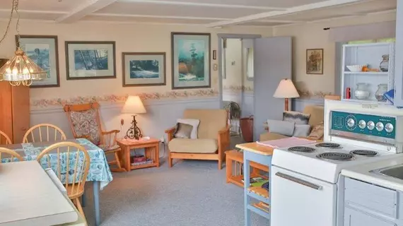 Beach House Salt Spring Bed and Breakfast | Britanya Kolombiyası - Salt Spring Island