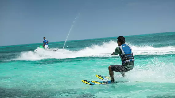 Tropical Village | Maldivler - Fehendhoo