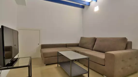 Hotel Lonja Suites | Balearic Adaları - Mayorka Adası - Palma de Mallorca - Tarihi Şehir Merkezi