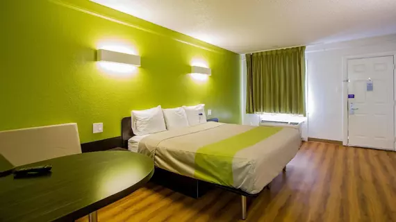 Motel 6 Austin Midtown | Teksas - Austin (ve civarı) - Austin - North Loop