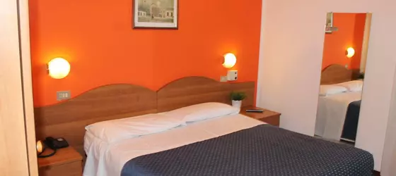 Hotel Catalani e Madrid | Lombardy - Milano (ve civarı) - Milano - Citta Studi