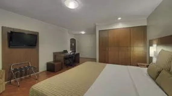 Hotel Deville Business Curitiba | South Region - Parana (eyaleti) - Curitiba (ve civarı) - Curitiba - Matriz